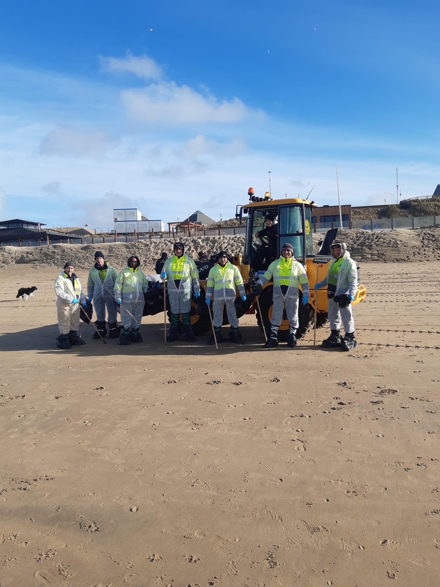 Schoonmaakwerkzaamheden Strand Zandvoort